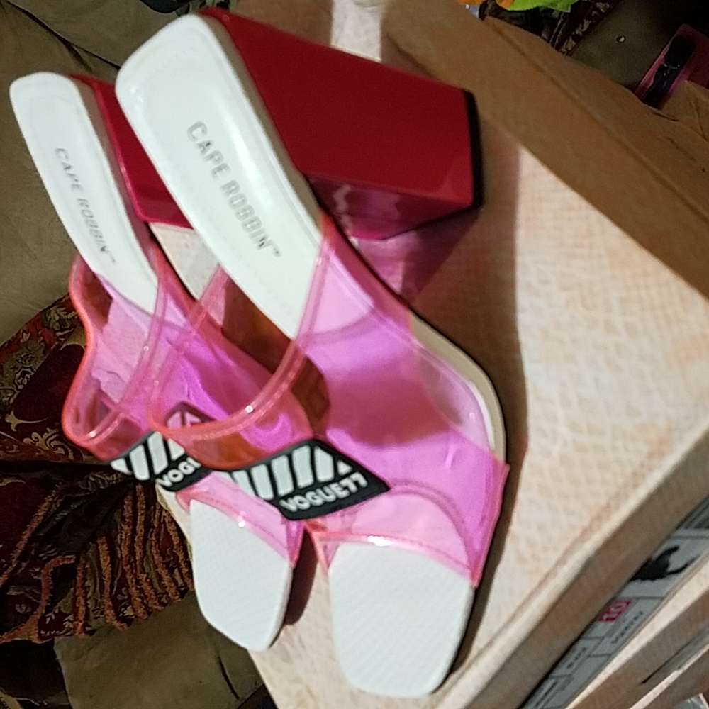 Cape Robbin heeled shoes